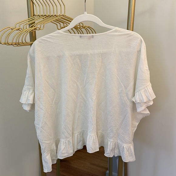 White ruffle crop - Picture 2 of 2